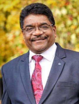 Dr Pramod Mahajan PRincipal